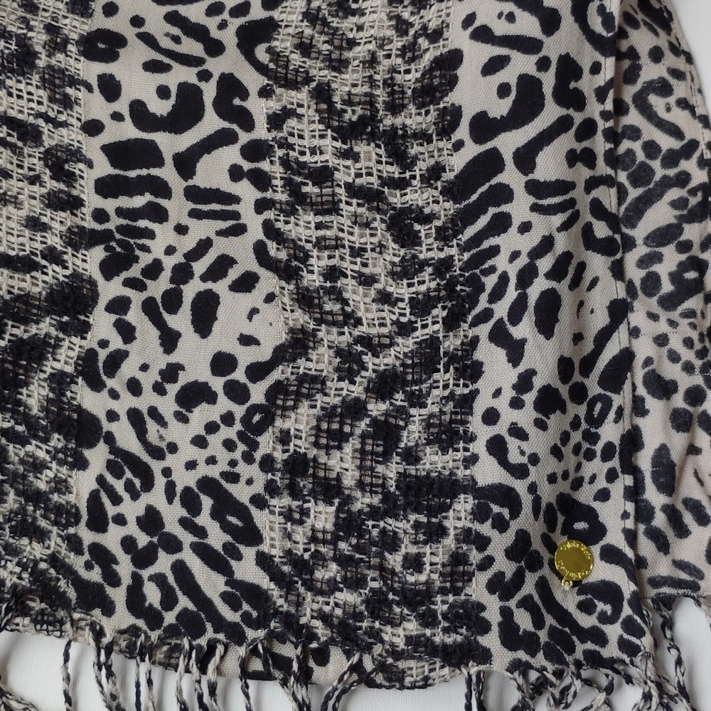 Calvin Klein Women's Scarf Long Leopard Print w/Fringe & Crochet Detail 21"x 68"